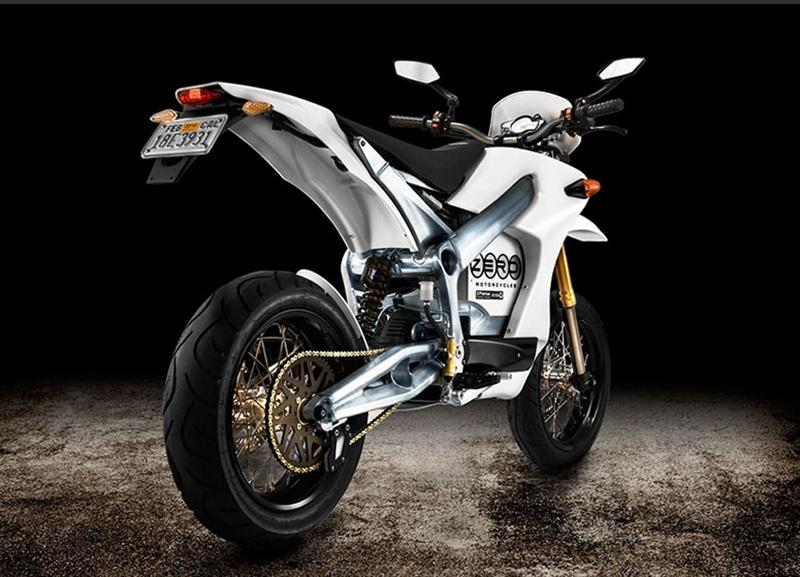 Illustration for article titled Zero S: Electric Motorcycling Gets Less Nerdy